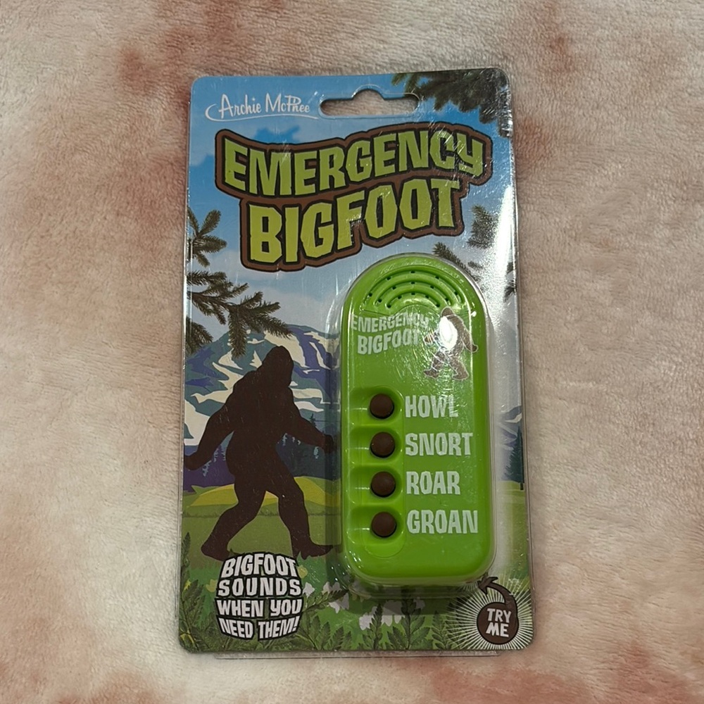 Archie McPhee Emergency Bigfoot Sound Toy